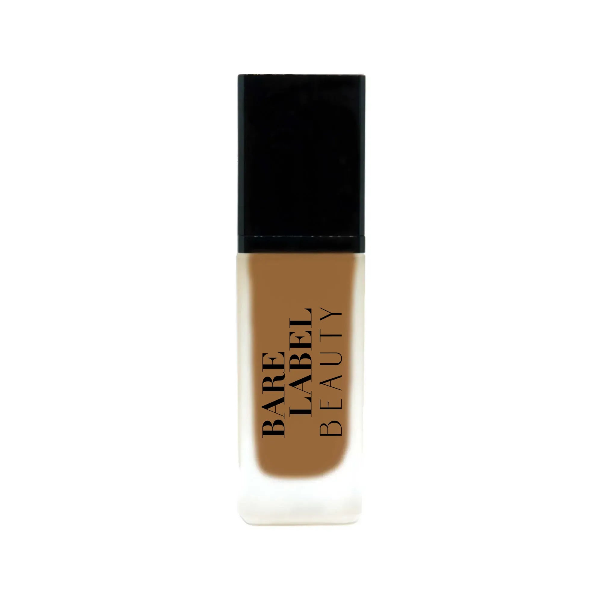 Maple-toned foundation in recyclable packaging with natural dewy finish