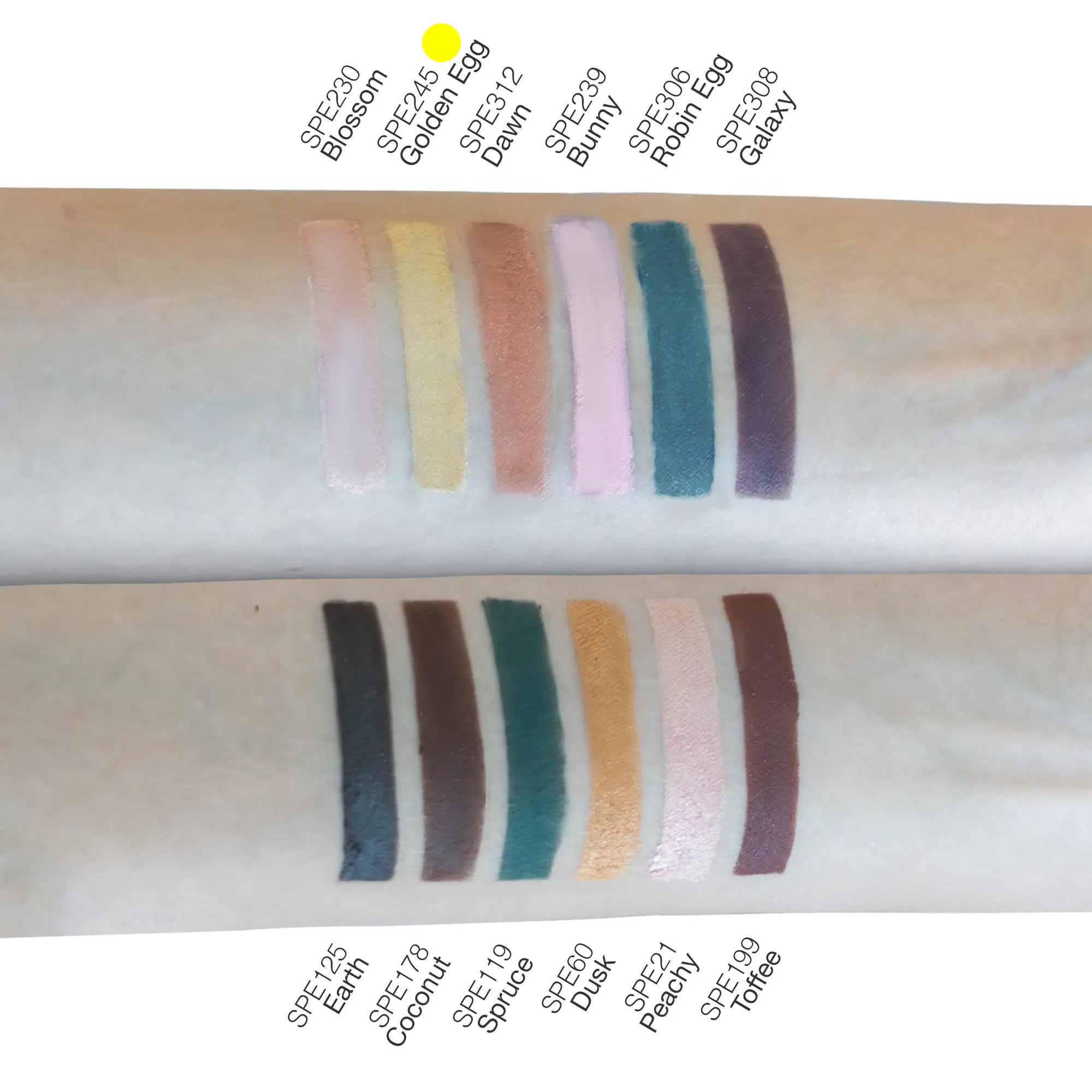 Golden Egg talc-free eyeshadow shade swatch on eyelid